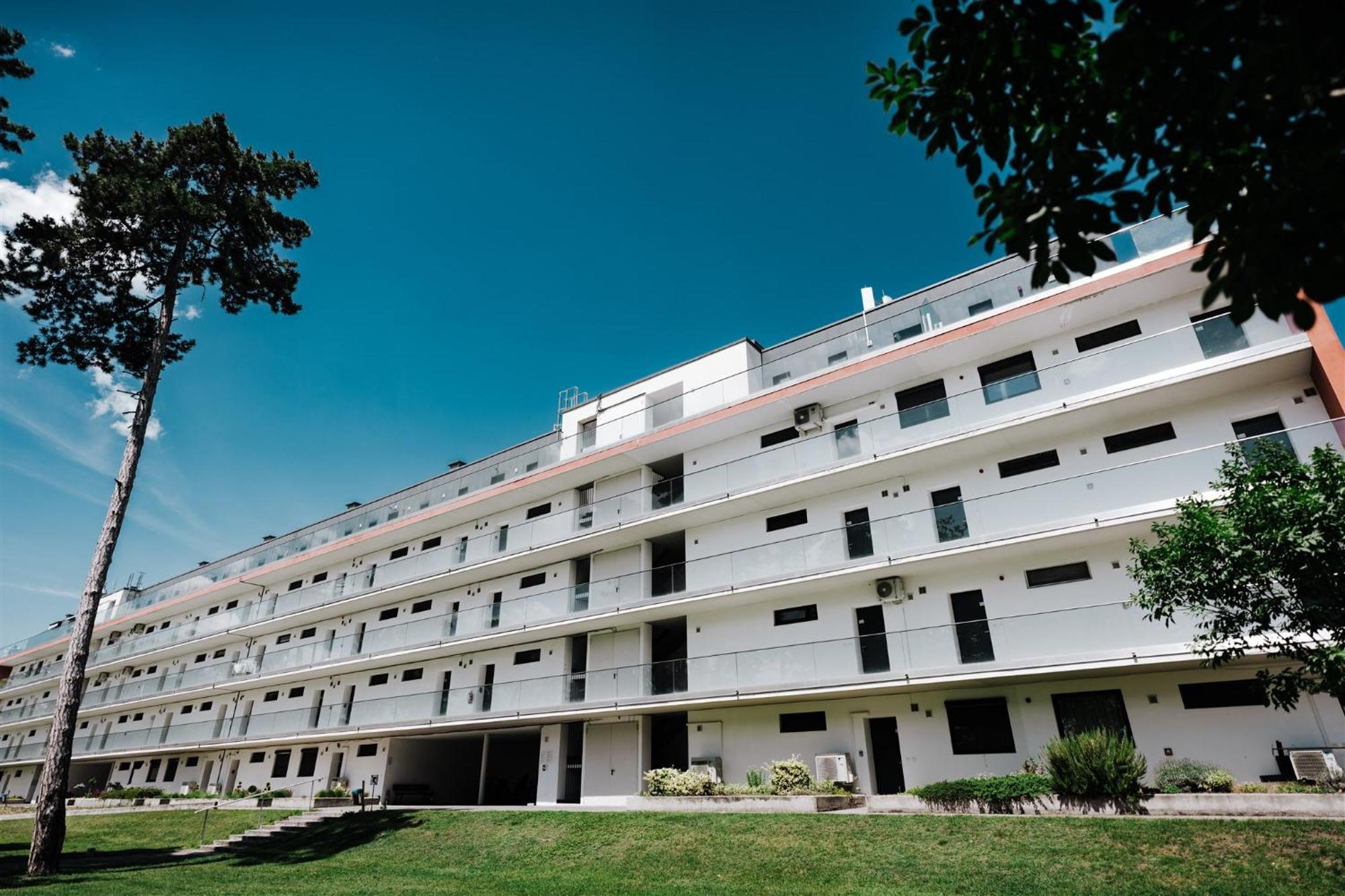 Butique Apartman Grand بالاتوليلّي المظهر الخارجي الصورة